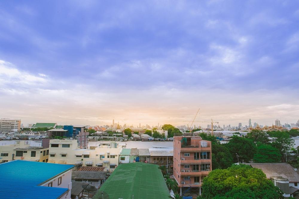 S.E.T Thanmongkol Residence Bangkok Exterior photo