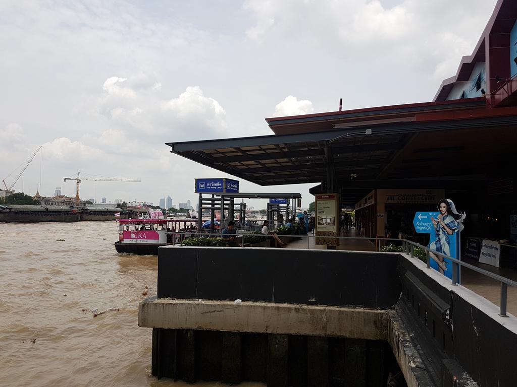 S.E.T Thanmongkol Residence Bangkok Exterior photo