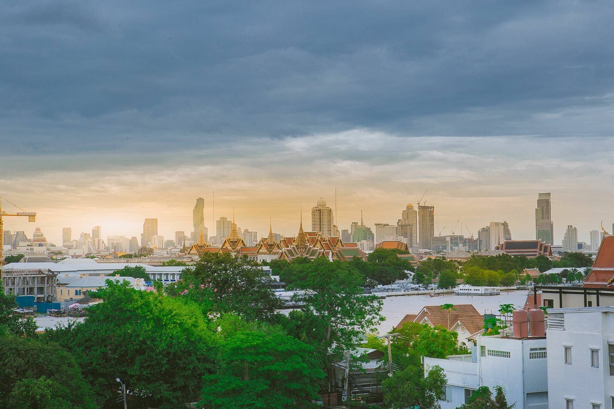 S.E.T Thanmongkol Residence Bangkok Exterior photo